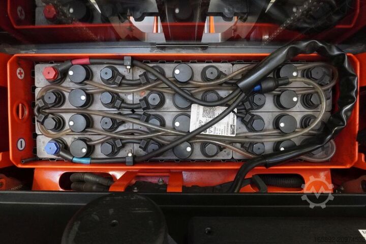 Kraft Werkzeugmaschinen GmbH Kraft Werkzeugmaschinen GmbH Kraft Werkzeugmaschinen GmbH