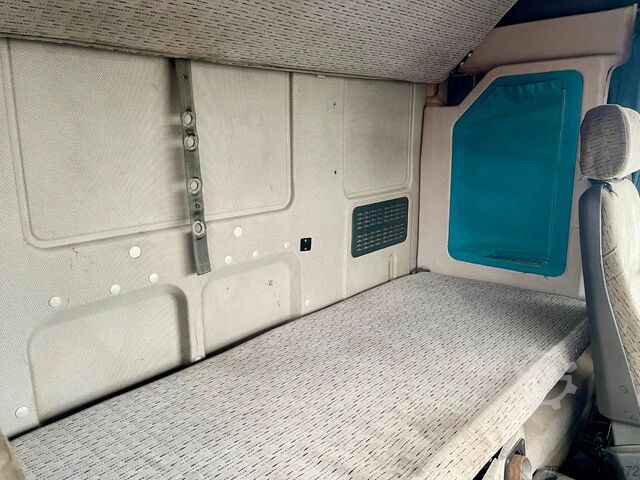 Estándar-SZM Iveco Eurostar 440.42 euro 2 MANUAL INJECTOR!