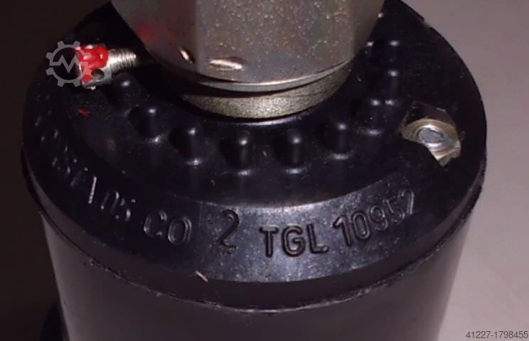 Hydrauliczny wyłącznik ciśnieniowy Orsta TGL10952