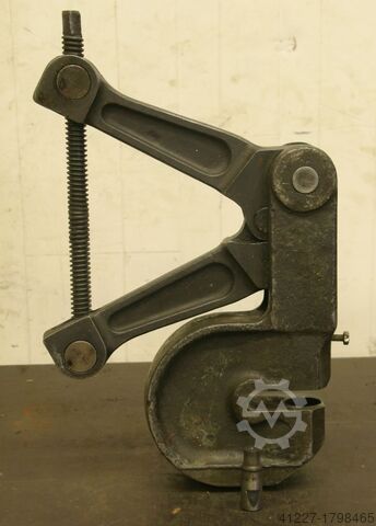 χειροκίνητη πρέσα κοπής Mubea Ausladung 60 mm