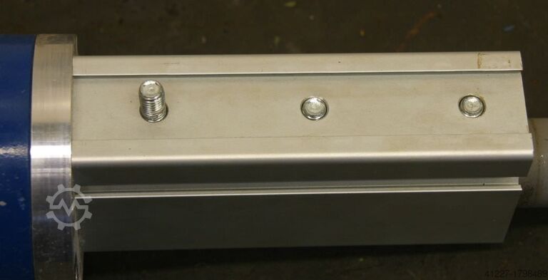 Unidade de usinagem de pinólio SEVA SEV-M63