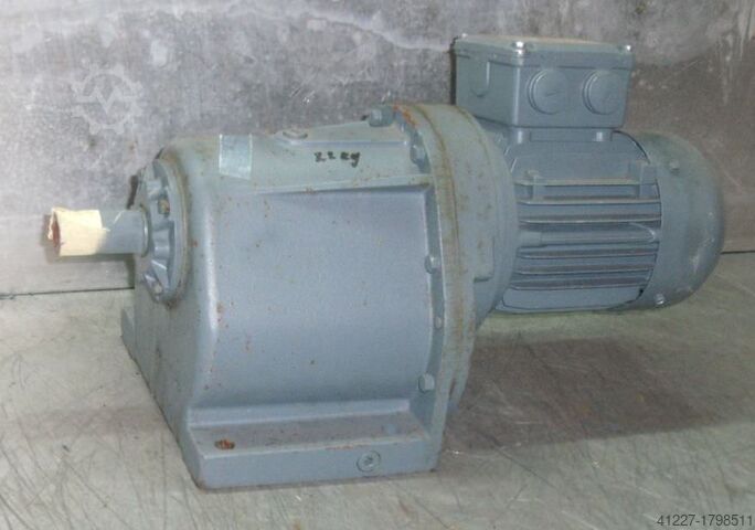 Aandrijfmotor 0,18 kW 19,5 tpm BAUER G13-10/DK 64-163 L