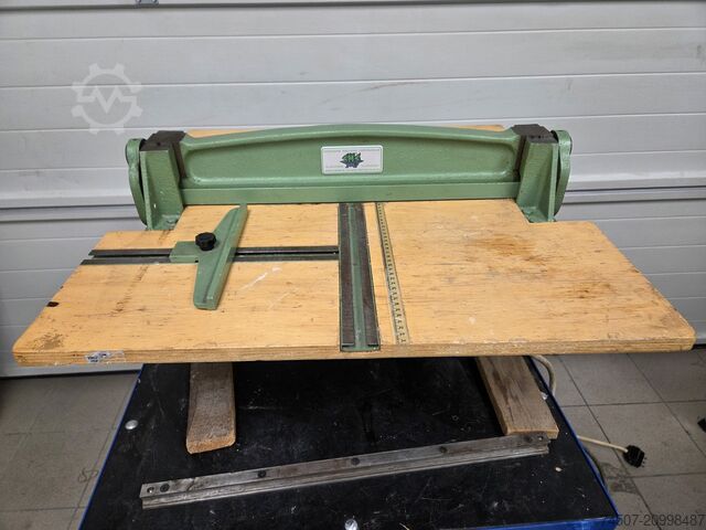 Katlama ve delme makinesi Costruzione Macchine Cartotecniche 