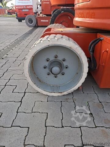 Piattaforma di lavoro telescopica articolata Genie Z-30/20N RJ