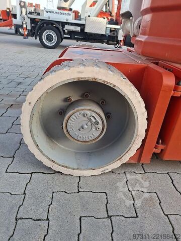Piattaforma di lavoro telescopica articolata Genie Z-30/20N RJ