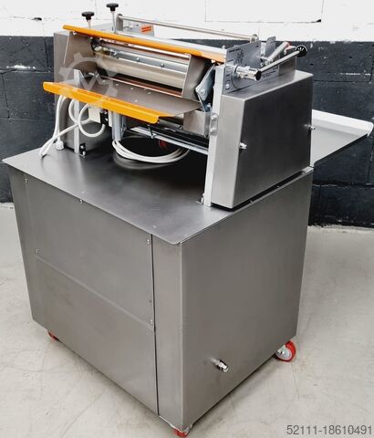 Maszyna do owijania stożków Universum HWM 50