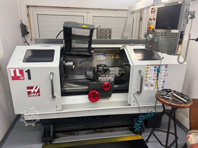 CNC eszterga HAAS TL-1