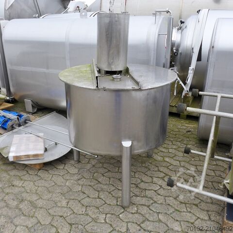 Cuve agitatrice de 450 litres en inox V2A avec disque d'agitation  9098