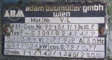 Cuve agitatrice de 450 litres en inox V2A avec disque d'agitation  9098