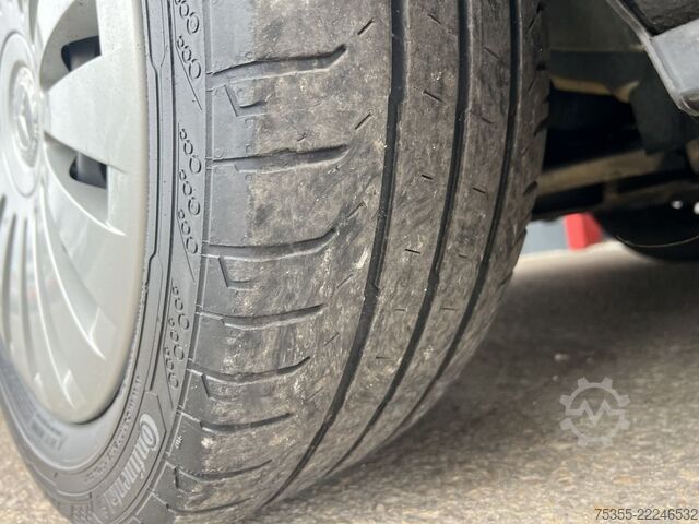 Panelvan MERCEDES-BENZ eVito Lang Klima Kamer Navi Sitzheiz Vito 3-Sitz
