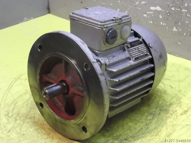Elektromotor 0,55 kW 1395 tpm IAEA MA 19F165-4