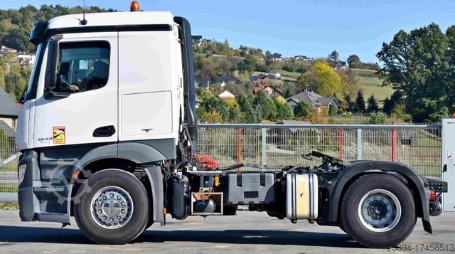 Tracteur routier standard MERCEDES-BENZ ACTROS 1843 * Sattelzugmaschine * TOPZUSTAND