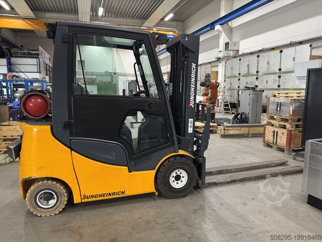 4-Rad-Gabelstapler Gapelstapler Jungheinrich TFG 320s