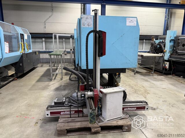 Wittmann 818-7353 (2015) Linear robot + console Wittmann 818-7353