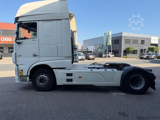 Estándar-SZM DAF XF 440 FT  / SUPER-SPACECAB/ STANDKACHEL / KOEL...