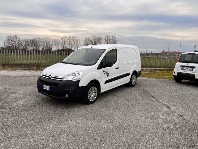 Køling / iso / frisk service Citroen Berlingo - Full Electric Van 3 posti Club L2 - COIBENTATO