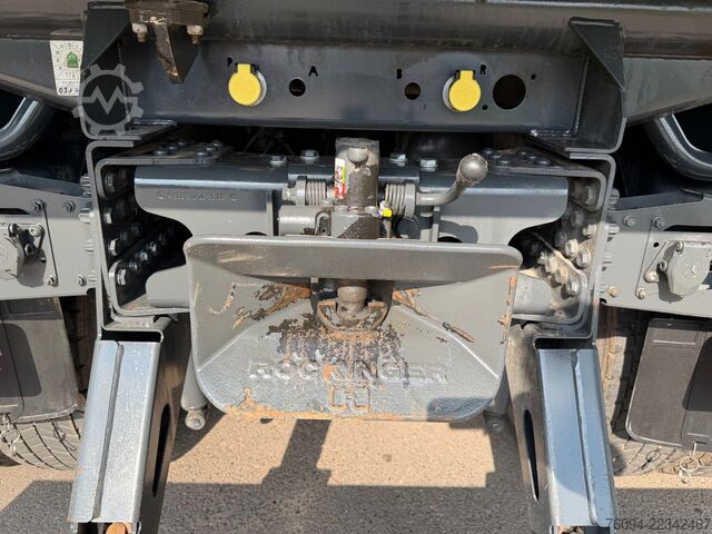 Tre-sidet tipbil MERCEDES-BENZ Arocs 2646 6x4 MEILLER Kipper 15TKM AHK