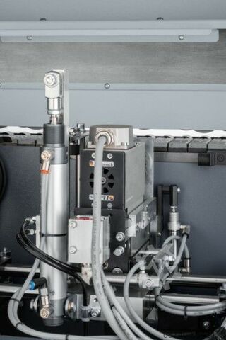 Kantfineermachine HEBROCK F4 Next