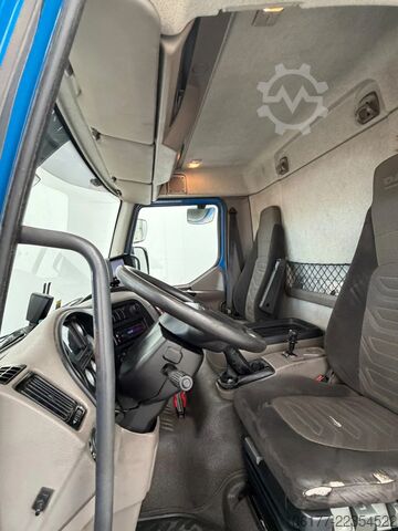 Valigia DAF LF 45 210 255.496Km