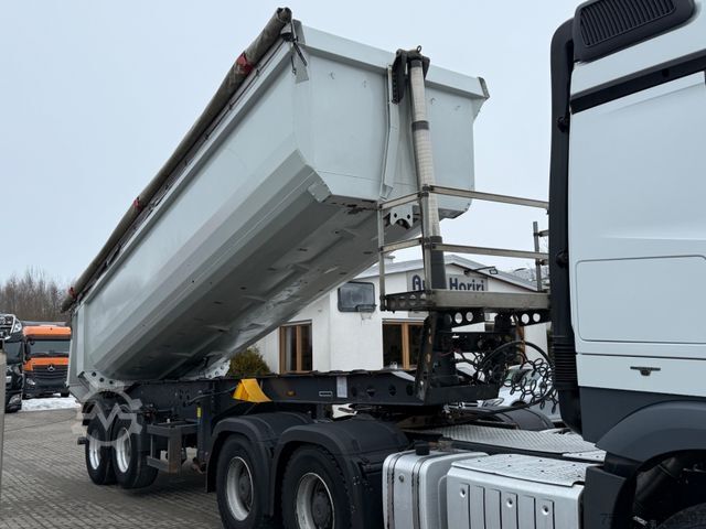 Tipper semitrailer SCHMITZ CARGOBULL SKI 18/Kippmulde Stahl-Stahl/2-Achsen/Luft-Lift