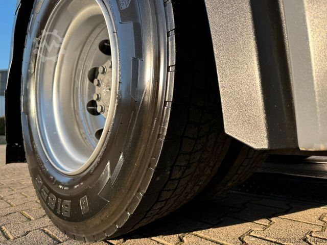 Standard SZM MERCEDES-BENZ Actros 1845 SZM 4x2 Streamspace *Retarder