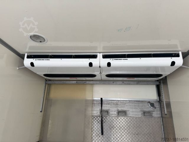 Kühlkoffer-LKW MAN 12.250 + Anhänger Durchlade