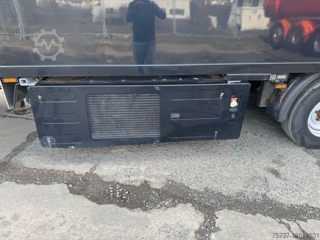 Kühlkoffer-LKW MAN 12.250 + Anhänger Durchlade