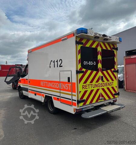 Ambulance Mercedes-Benz 1000