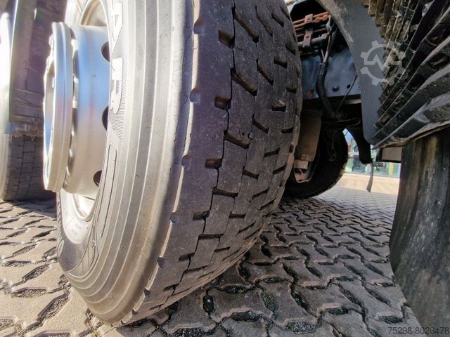 Teherautóra szerelt daru MAN TGS 35.480 8X4H-6 BL / Intarder / FASSI F560