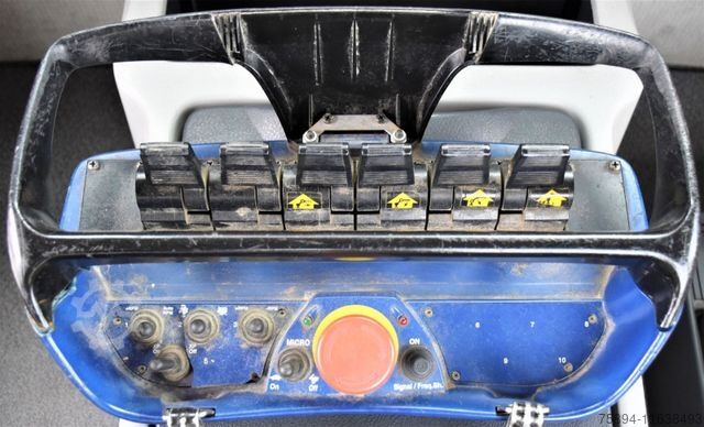 Grue montée sur camion RENAULT Premium 320 DXI* FASSI F130AC.23 * FUNK