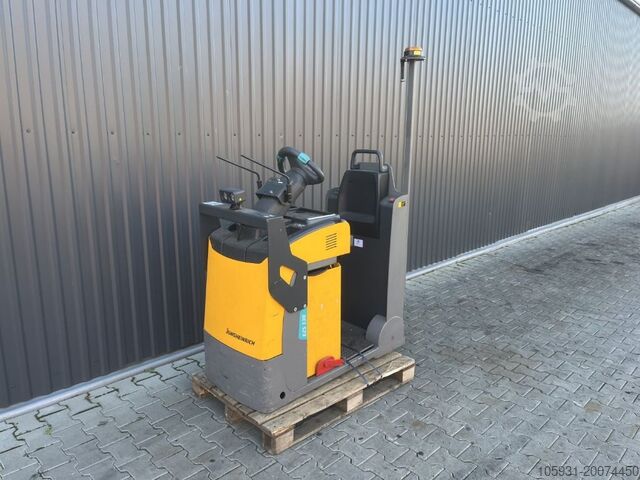 Trekker Jungheinrich EZS130