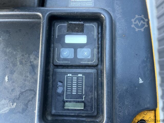 Trekker Jungheinrich EZS130