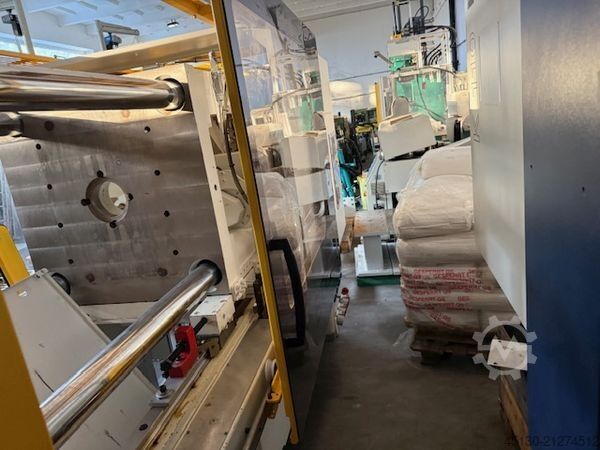 Spuitgietmachine Engel e-max 440/180