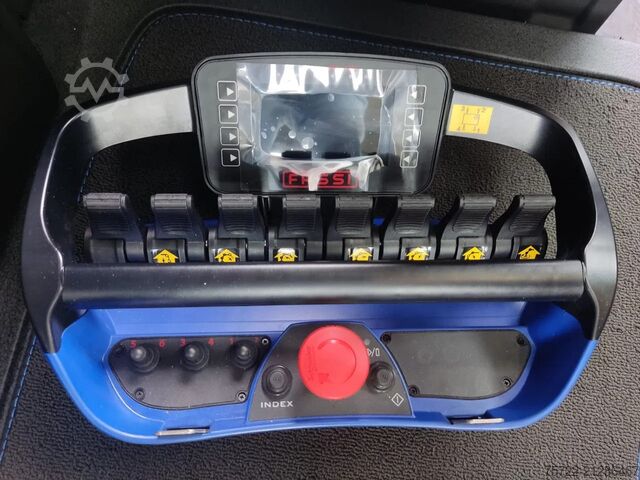 Crane truck Volvo FH 500 8x4 Pritsche mit Fassi F905R.2.7 + JIB