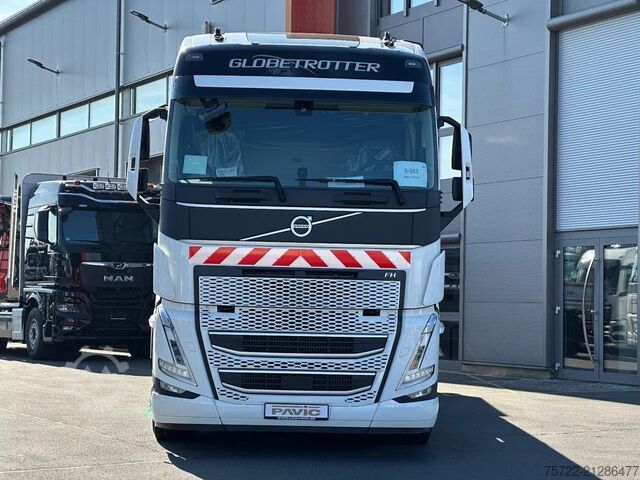 Container transportation Volvo FH 500 6x2 Containerpritsche mit FASSI 545RA.2.28