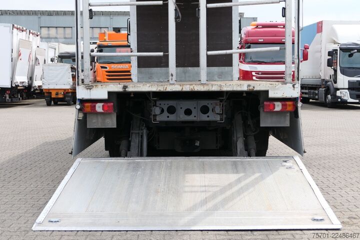 LKW mit Getränkeaufbau MERCEDES-BENZ Actros 2645 Getränke Retarder Komplettzug