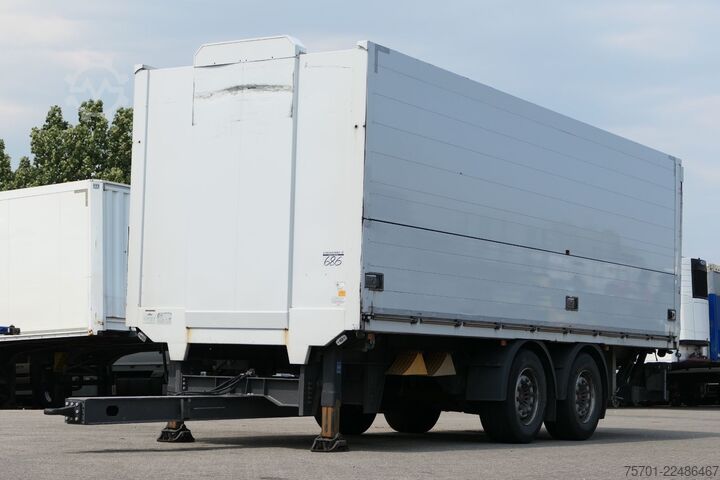 LKW mit Getränkeaufbau MERCEDES-BENZ Actros 2645 Getränke Retarder Komplettzug