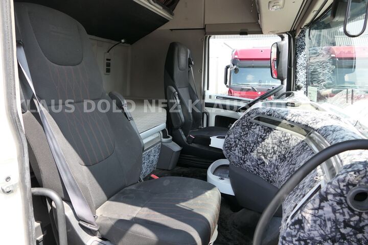 Standard nyergesvontató DAF XF 530 Space Cab XL-Tank Euro 6