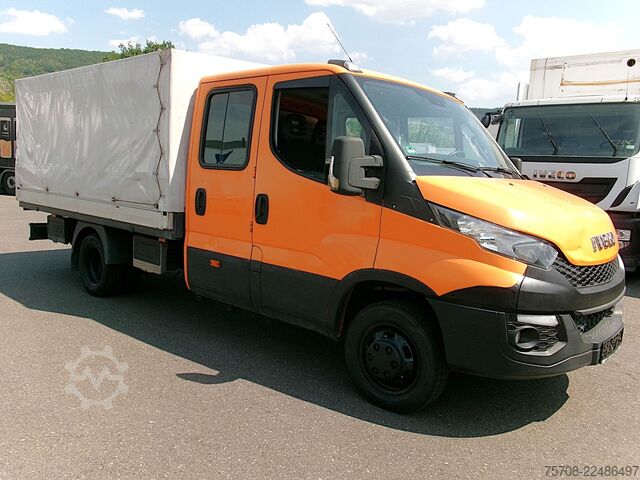 Ponyvával szerelt furgon IVECO Daily 35C17*DoKa*Luft*AHK*Diff*Klima*6 Sitze