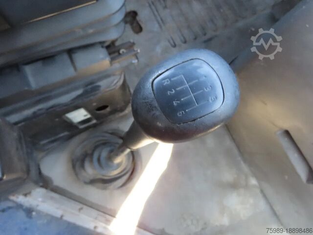 Mercedes-Benz Vario 816D  32 places Mercedes-Benz Vario 816D  32 places