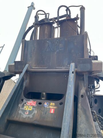 Schrootschaar Bonfiglioli Squalo 2000