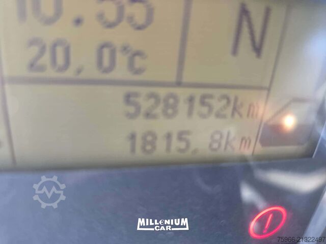 Samochód ciężarowy typu furgon Iveco EUROCARGO 160E25 GRU E CASSONE 2016 EURO