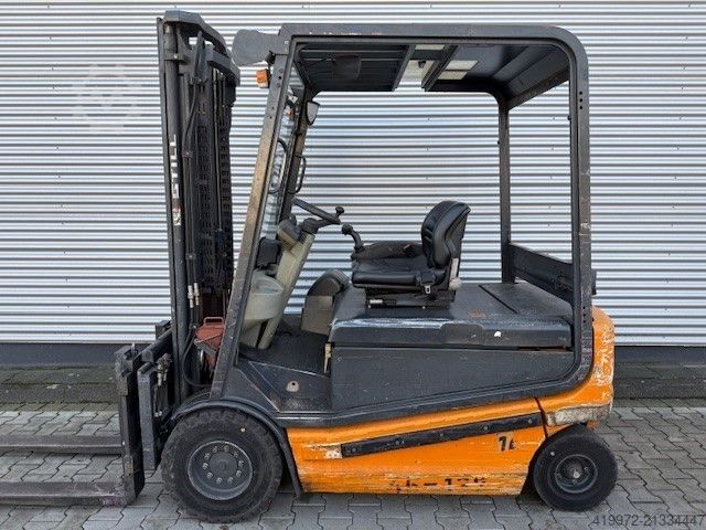 Električni viljuškar za 4 točka Still R60-30