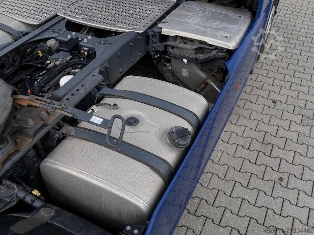 Standardni tegljač DAF XF 530 FT SSC + INTARDER + 2x TANK + FULL SPOILER