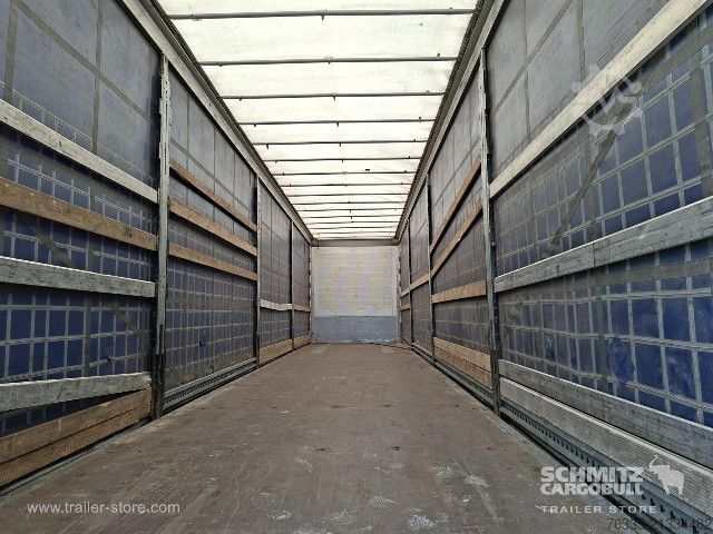 Auflieger mit Pritsche & Plane Schmitz Cargobull Curtainsider Mega