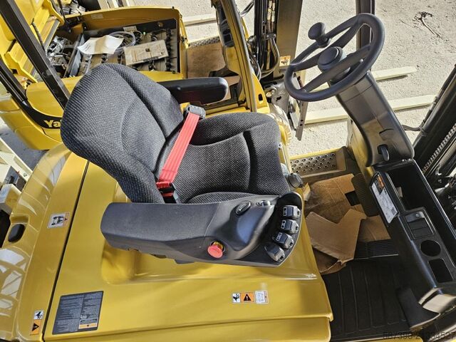 Elektrikli 4 tekerlekli forklift Yale ERP20VF LWB