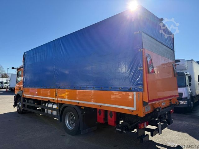 Samochód ciężarowy z plandeką typu platforma MERCEDES-BENZ ACTROS 1832 L Pritsche/Plane 7,20 m LBW 1,5 T