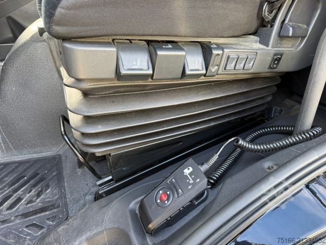 Sandučar kamion MERCEDES-BENZ ATEGO 1524 L Koffer 7,30 m LBW 1,5 T*EURO 6 D