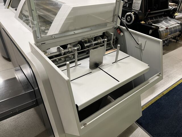  Heidelberg Eurobind 600 Perfect Binder