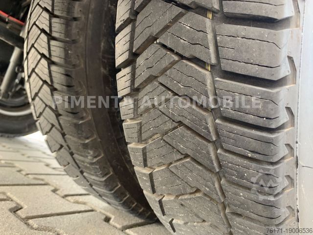 Koelwagen met geïsoleerde laadbak IVECO Daily 70C18HP TK LUFTFED THERMOKIN LED RFK KLIMA